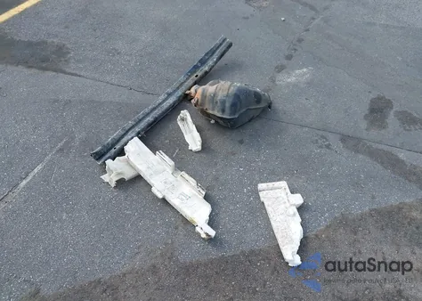 2003 Toyota Camry Le from USA, damaged, VIN 4T1BE32K53U664507